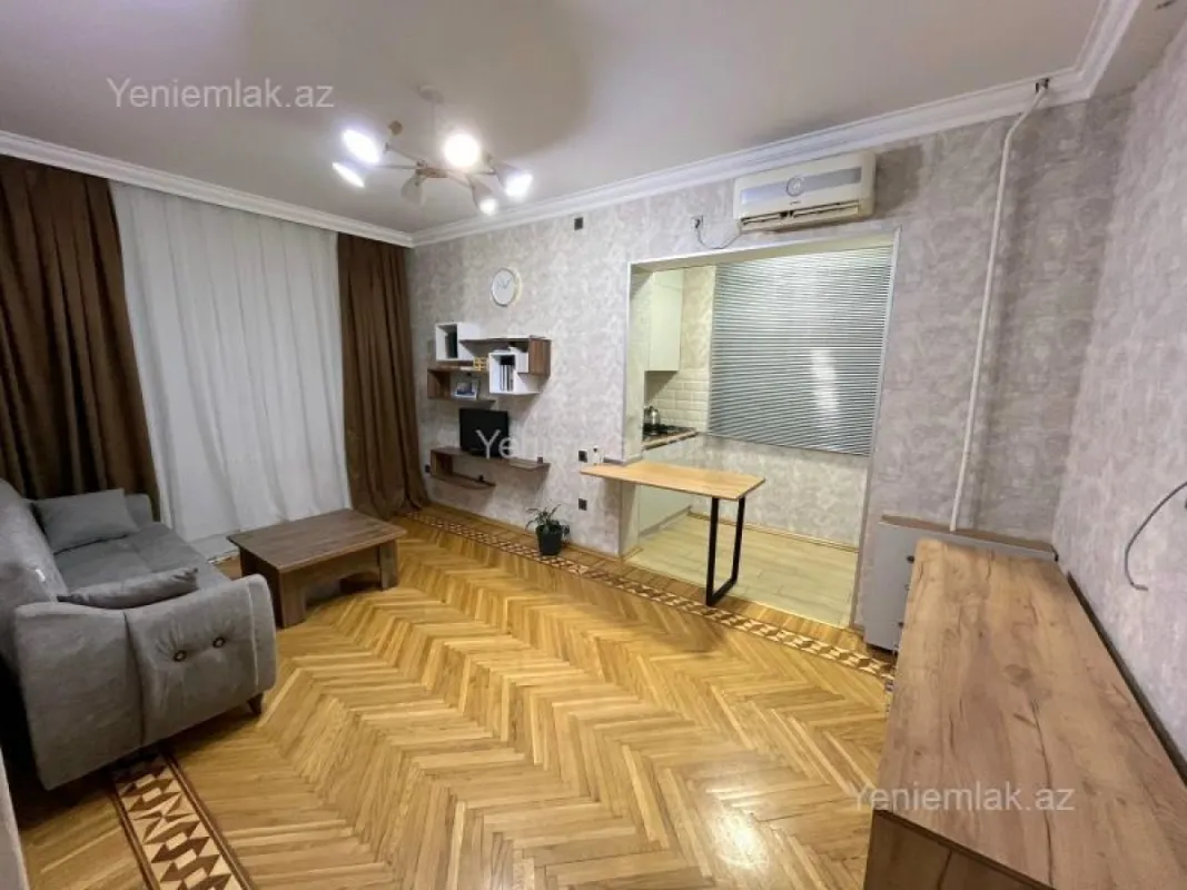 Satılır 3 otaqlı köhnə tikili 62 m²