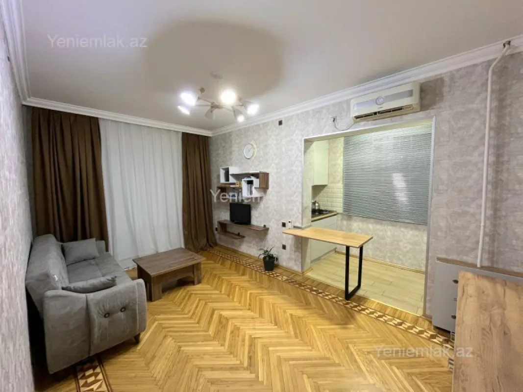 Satılır 3 otaqlı köhnə tikili 62 m²