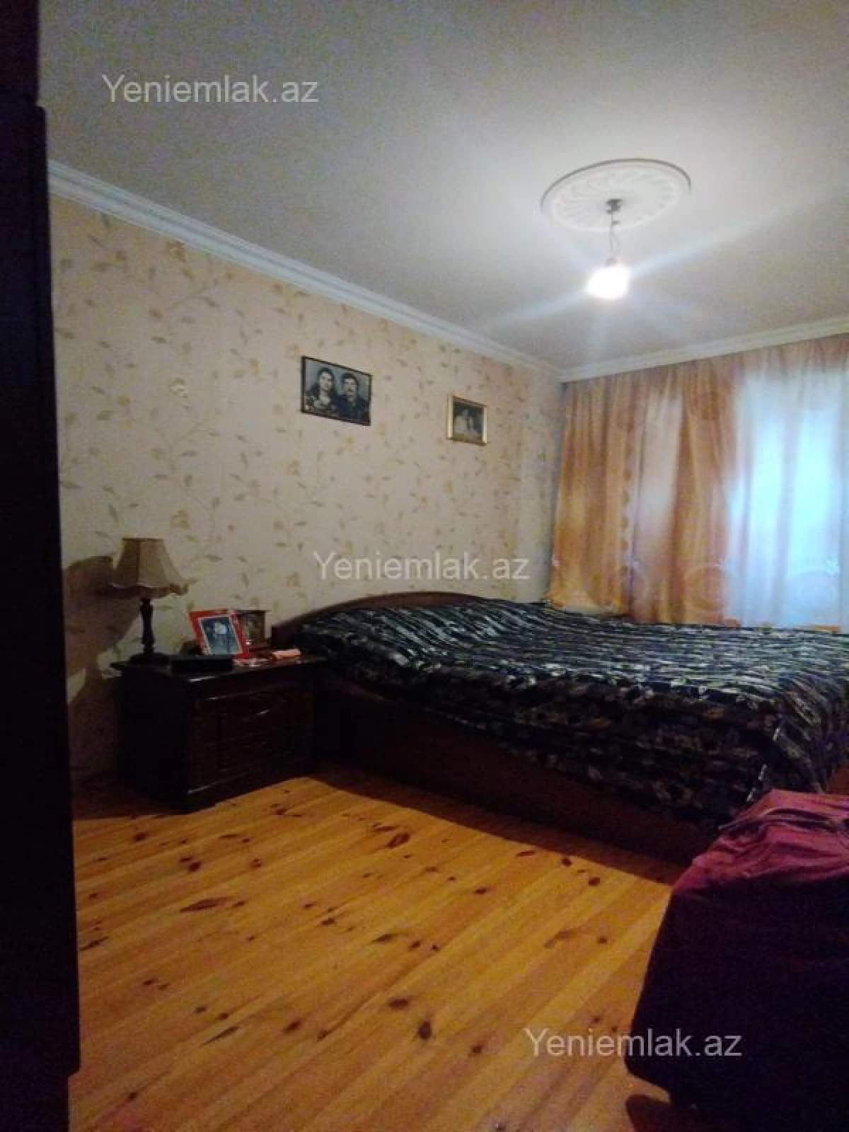 Satılır 6 otaqlı həyət evi 240 m²