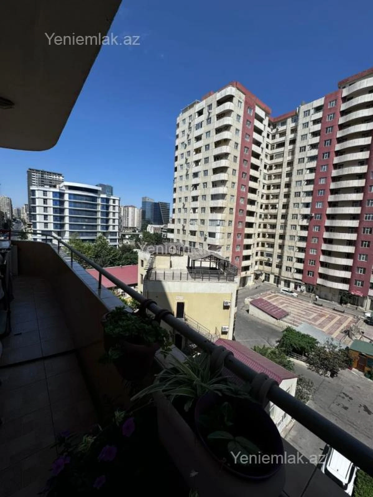 Satılır 3 otaqlı yeni tikili 110 m²