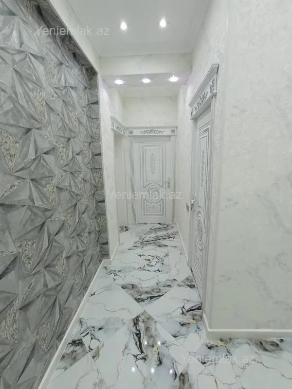 Satılır 2 otaqlı yeni tikili 52 m²