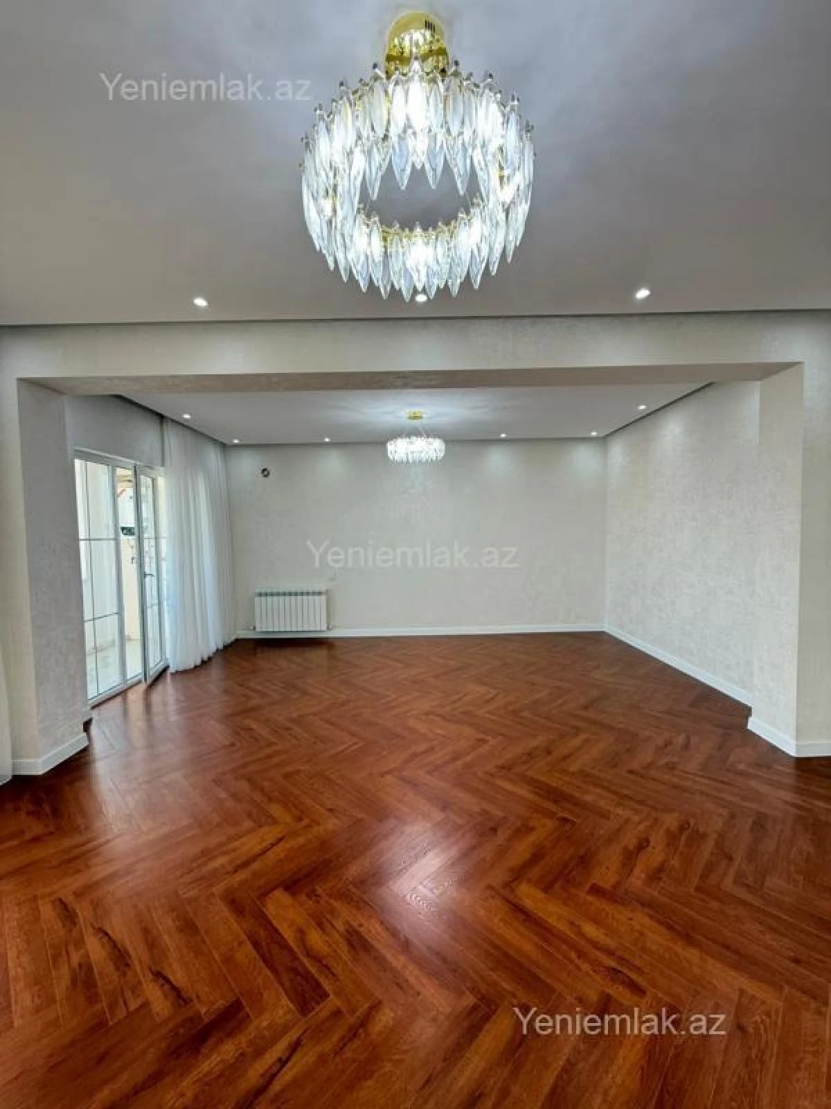 Satılır 5 otaqlı köhnə tikili 120 m²