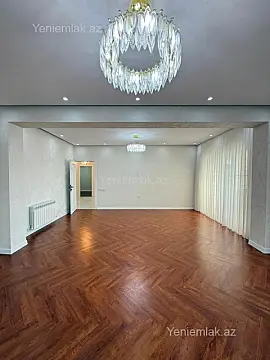 Satılır 5 otaqlı köhnə tikili 120 m²
