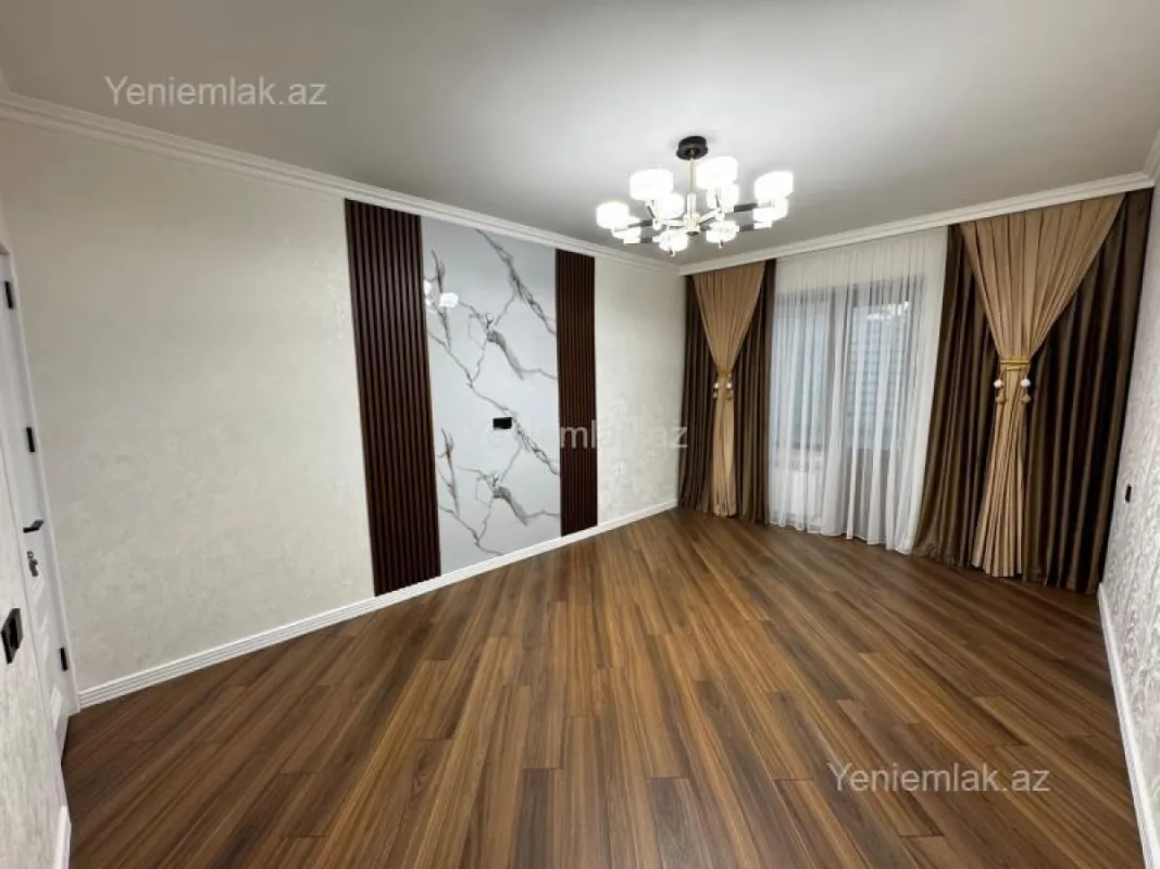 Satılır 2 otaqlı köhnə tikili 65 m²