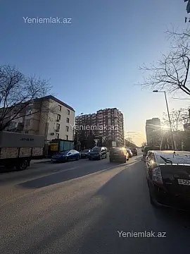 Satılır 4 otaqlı obyekt 670 m²