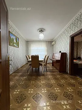 Satılır 5 otaqlı köhnə tikili 110 m²