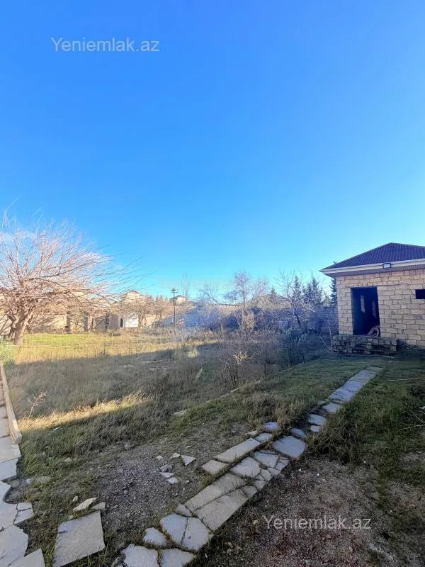 Satılır 5 otaqlı torpaq sahəsi