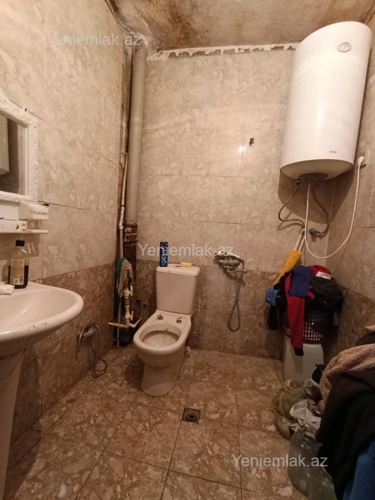 Satılır 2 otaqlı köhnə tikili 41 m²