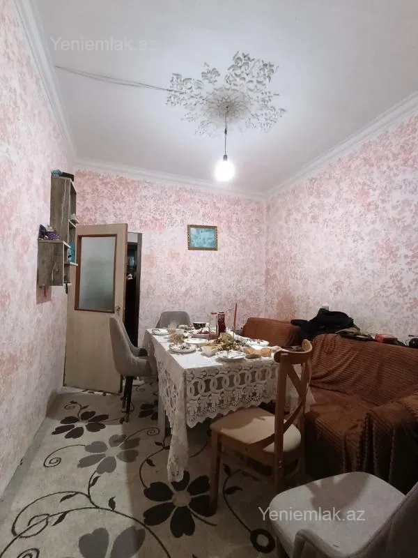 Satılır 2 otaqlı köhnə tikili 41 m²