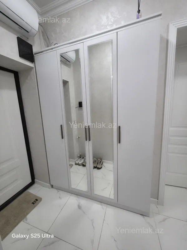 Satılır 2 otaqlı köhnə tikili 60 m²