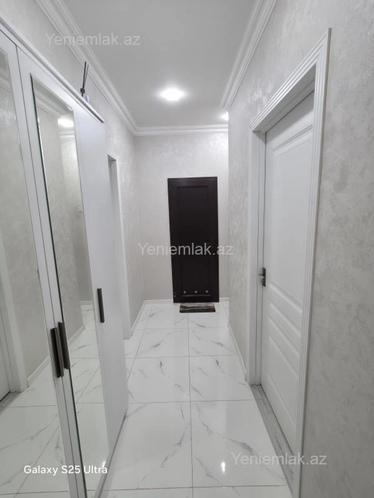 Satılır 2 otaqlı köhnə tikili 60 m²
