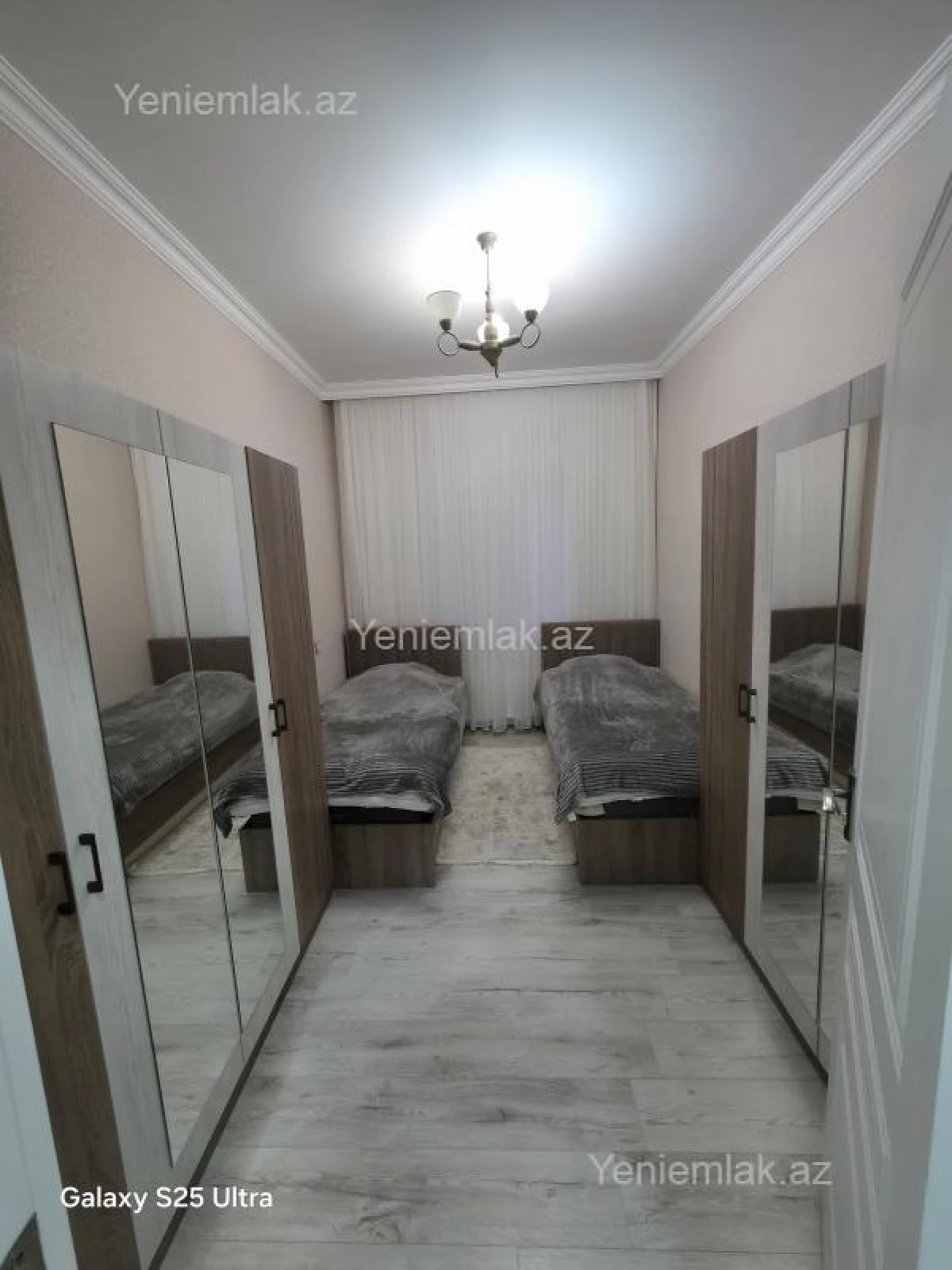 Satılır 2 otaqlı köhnə tikili 60 m²