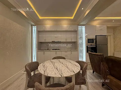 Satılır 3 otaqlı yeni tikili 93 m²