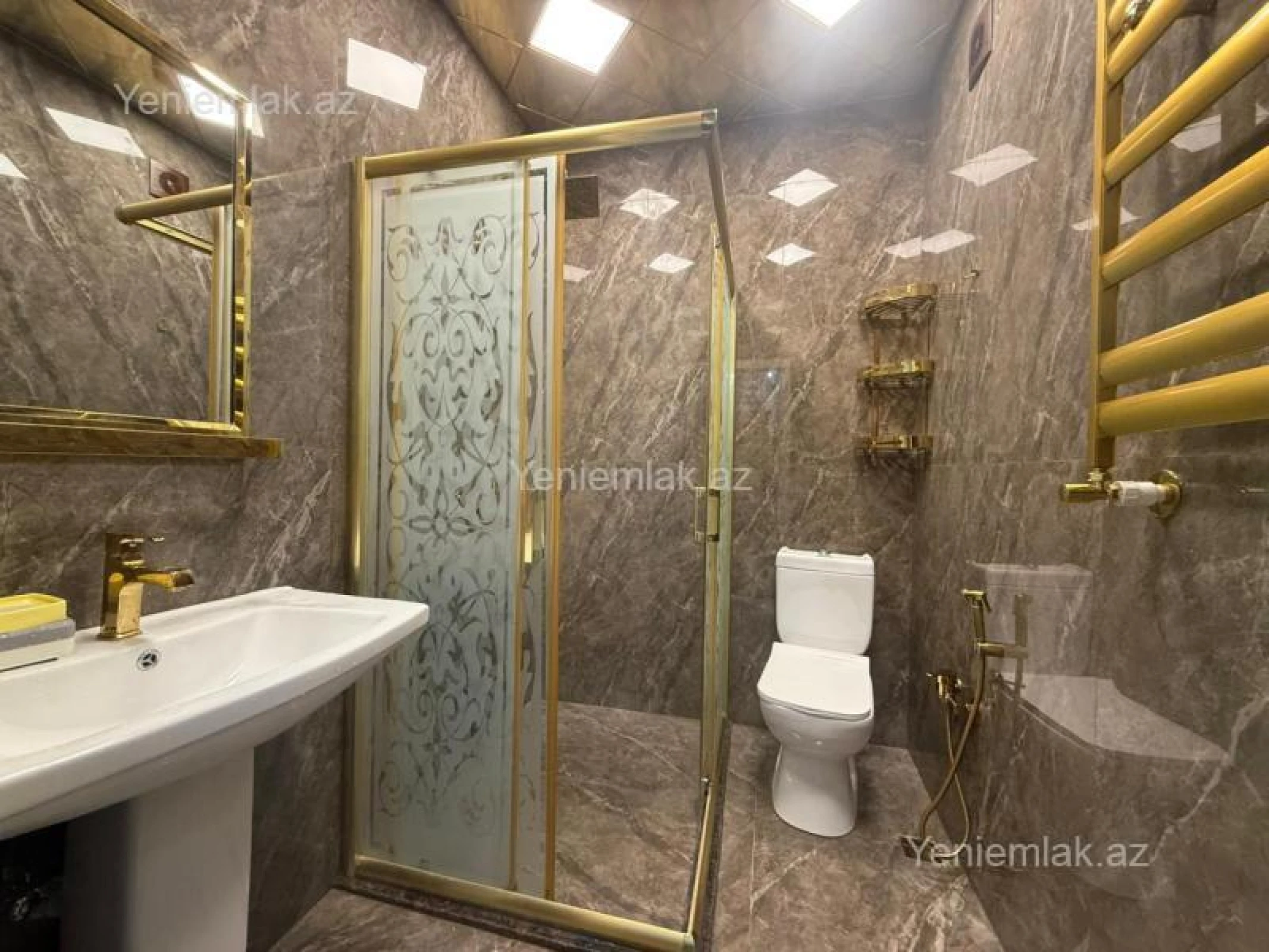 Satılır 3 otaqlı yeni tikili 93 m²