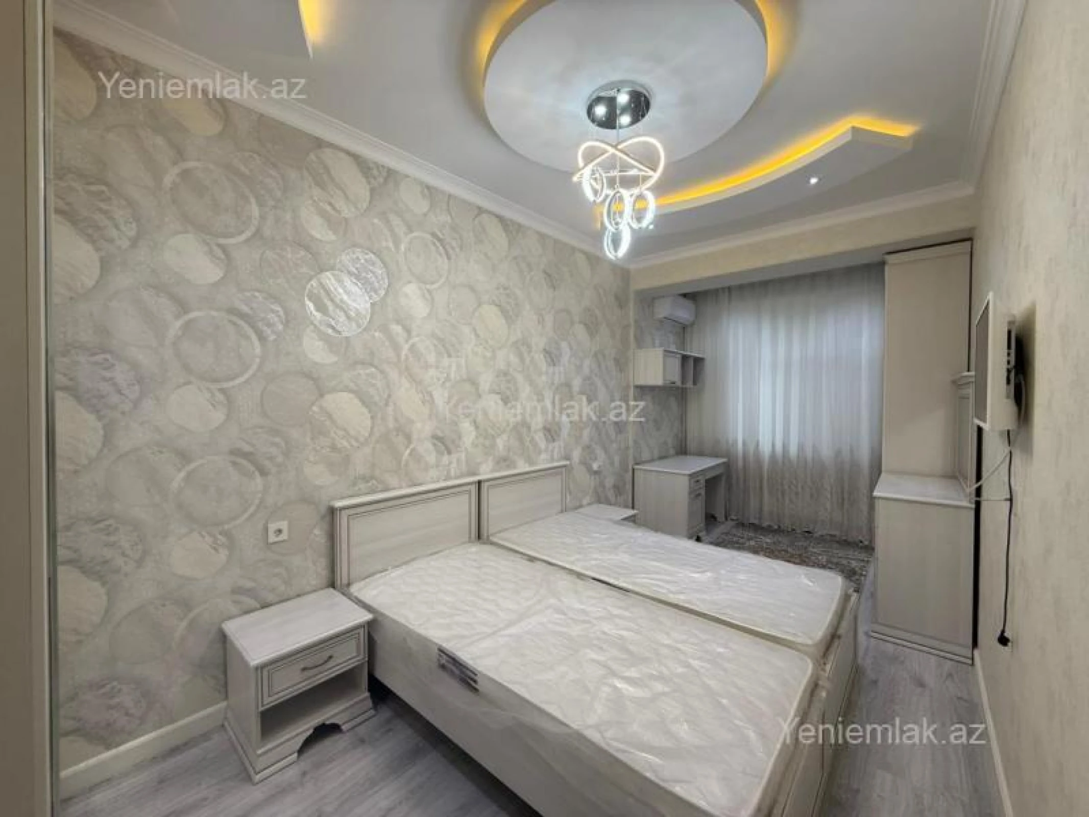 Satılır 3 otaqlı yeni tikili 93 m²