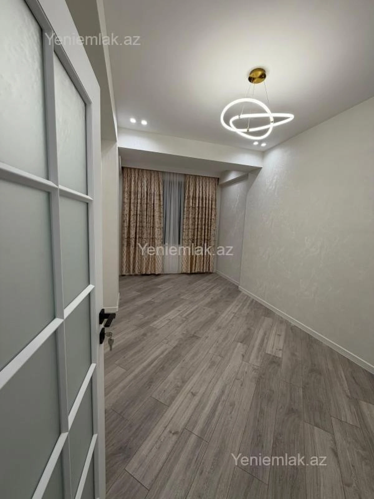 Satılır 1 otaqlı yeni tikili 52 m²