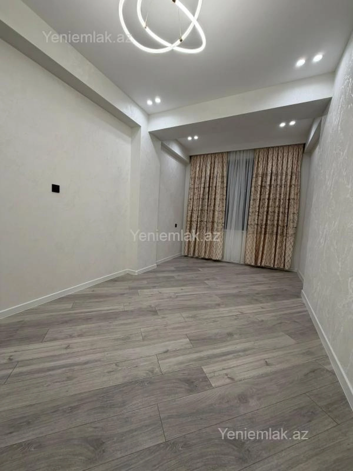 Satılır 1 otaqlı yeni tikili 52 m²