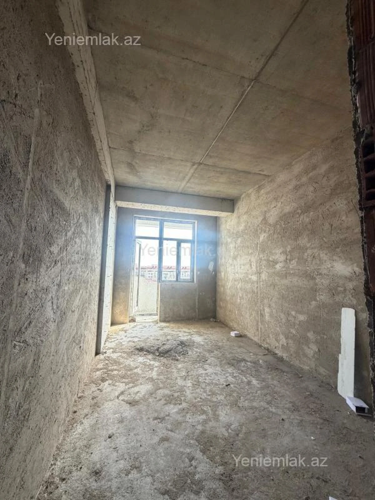 Satılır 3 otaqlı yeni tikili 130 m²