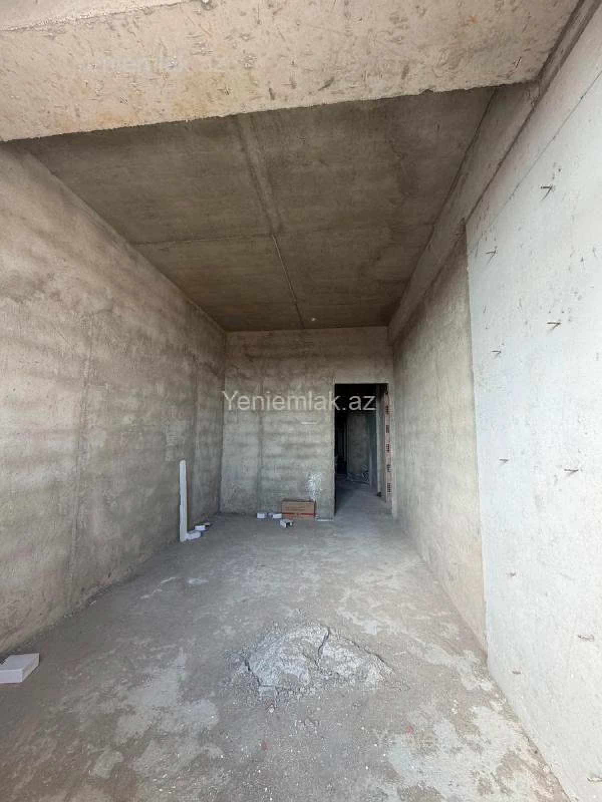 Satılır 3 otaqlı yeni tikili 130 m²
