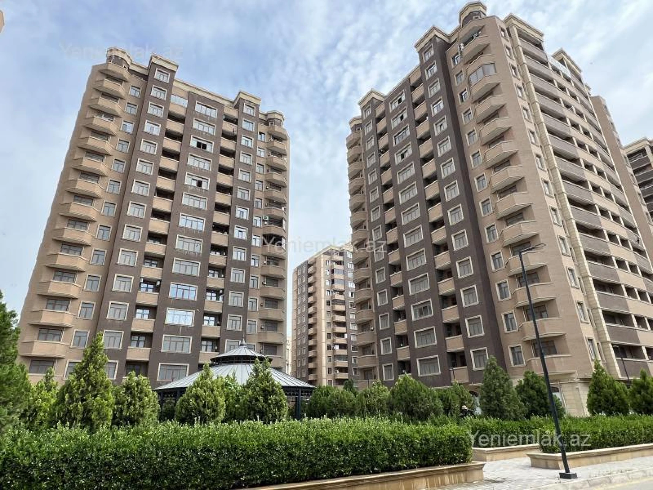 Satılır 3 otaqlı yeni tikili 108 m²