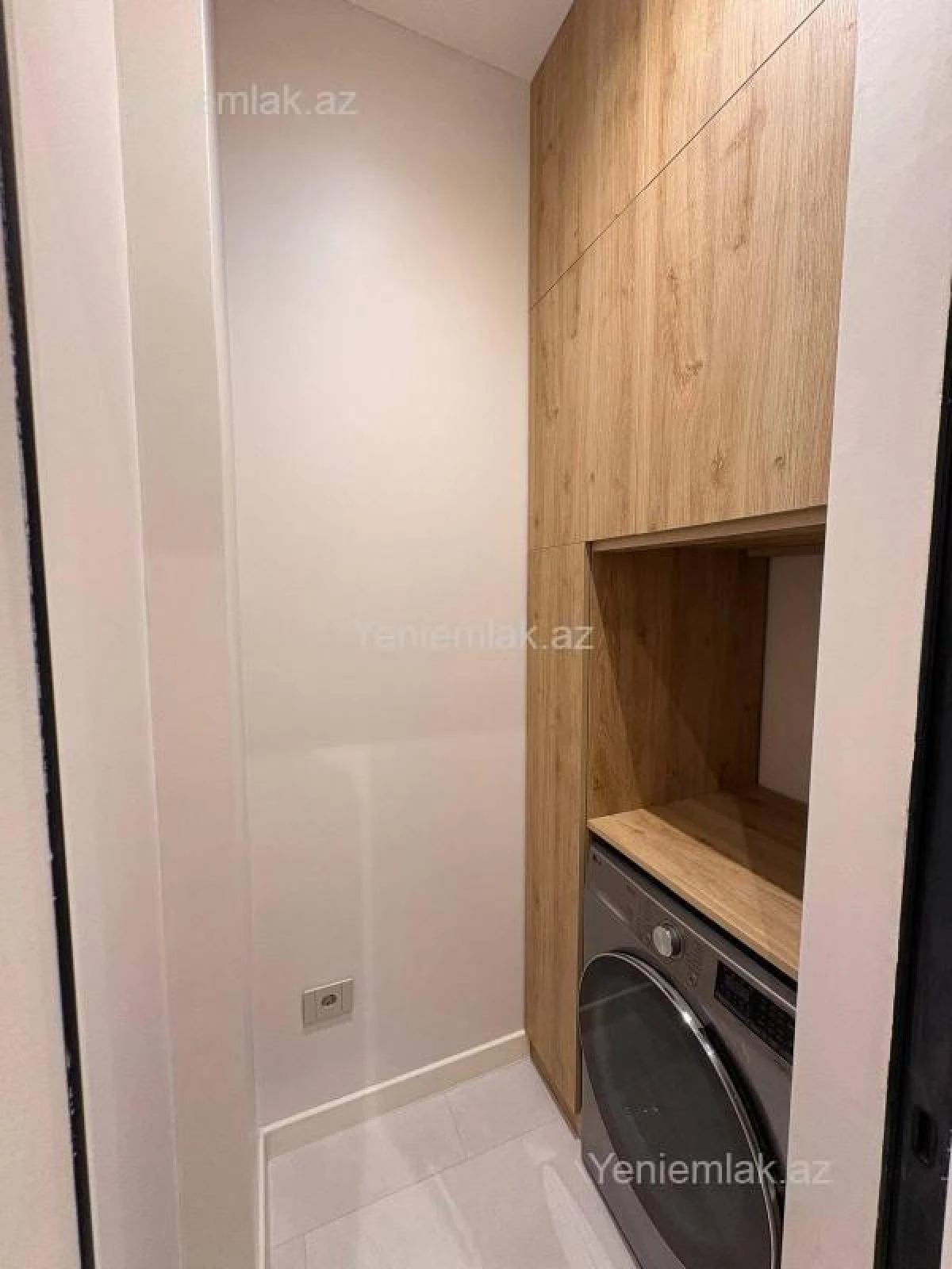 Satılır 3 otaqlı yeni tikili 108 m²