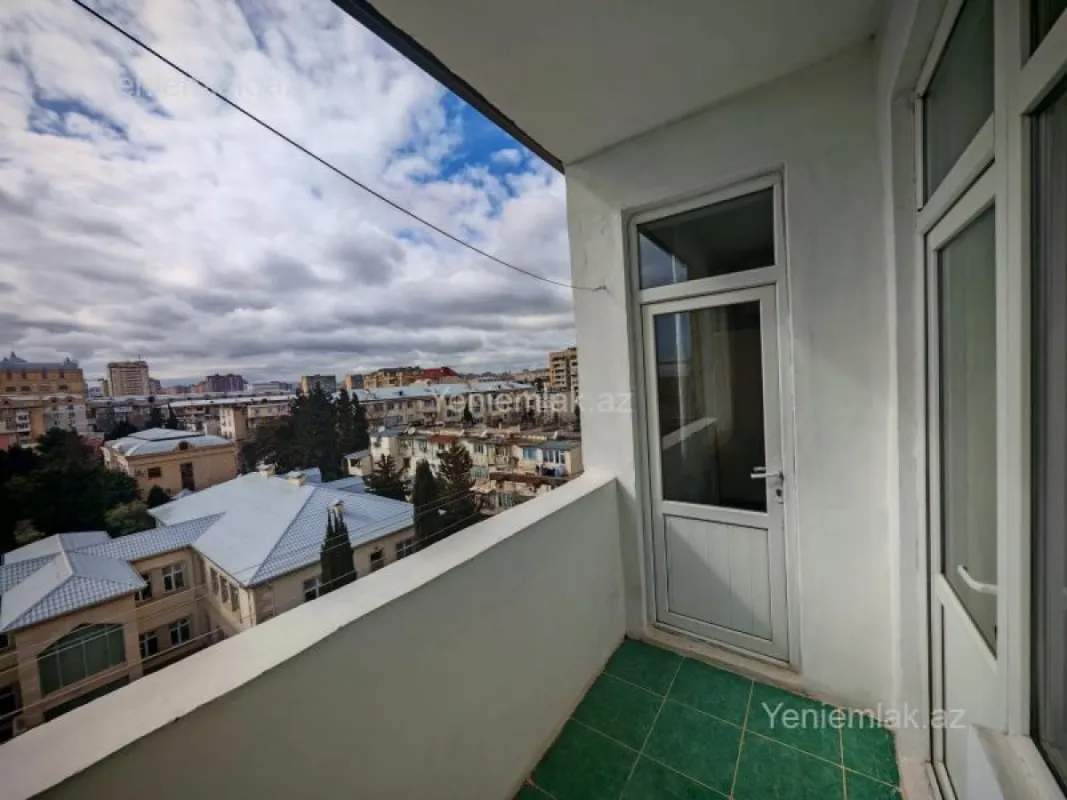 Satılır 1 otaqlı yeni tikili 50 m²