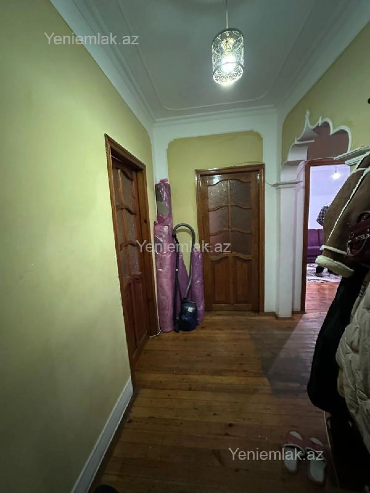 Satılır 3 otaqlı köhnə tikili 80 m²