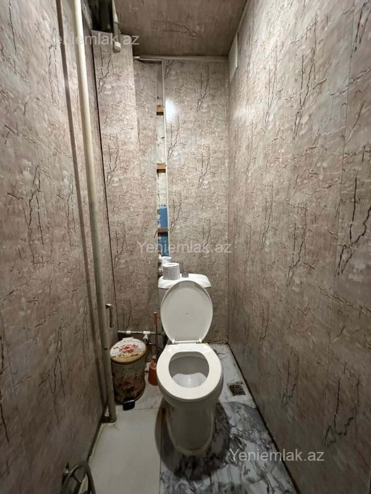 Satılır 3 otaqlı köhnə tikili 80 m²