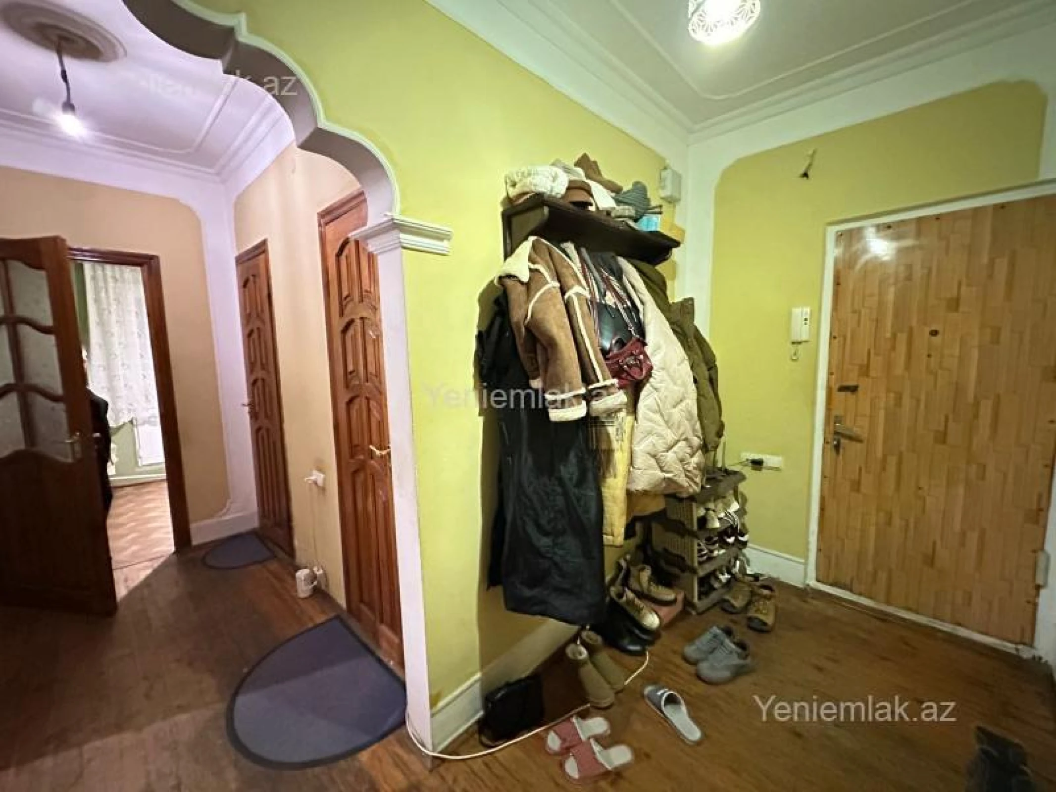 Satılır 3 otaqlı köhnə tikili 80 m²