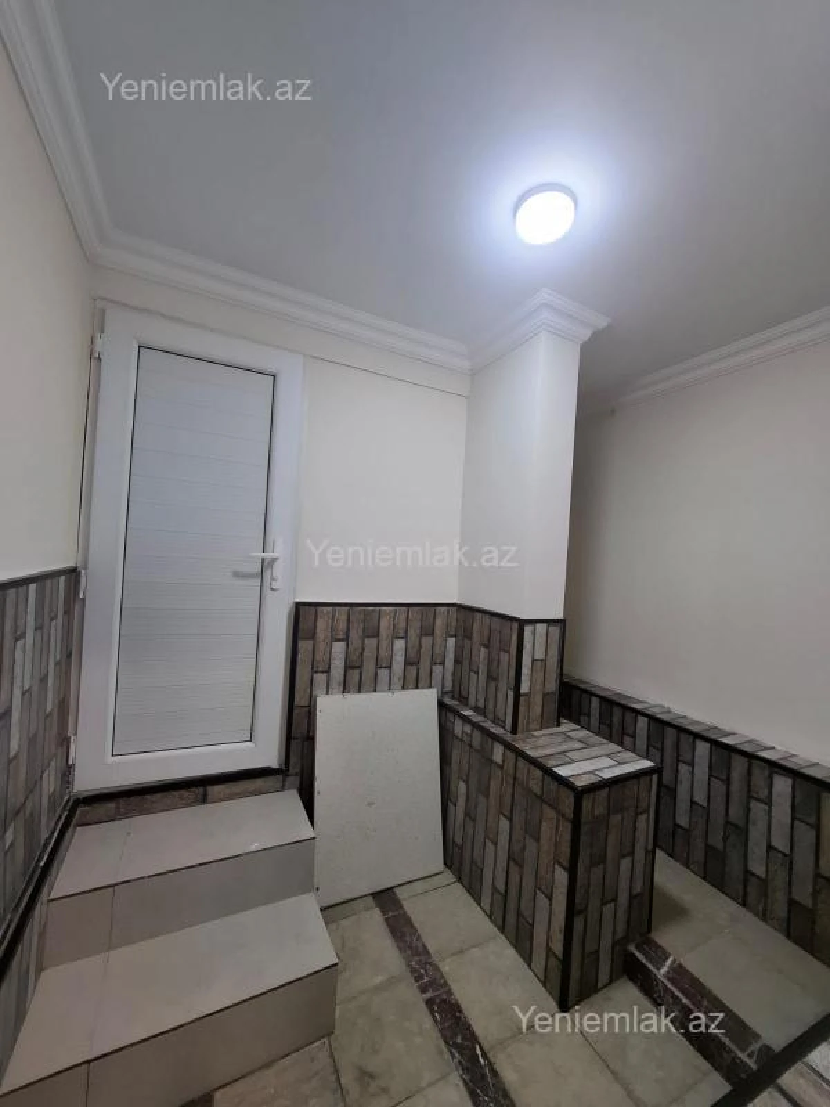 Satılır 2 otaqlı obyekt 60 m²