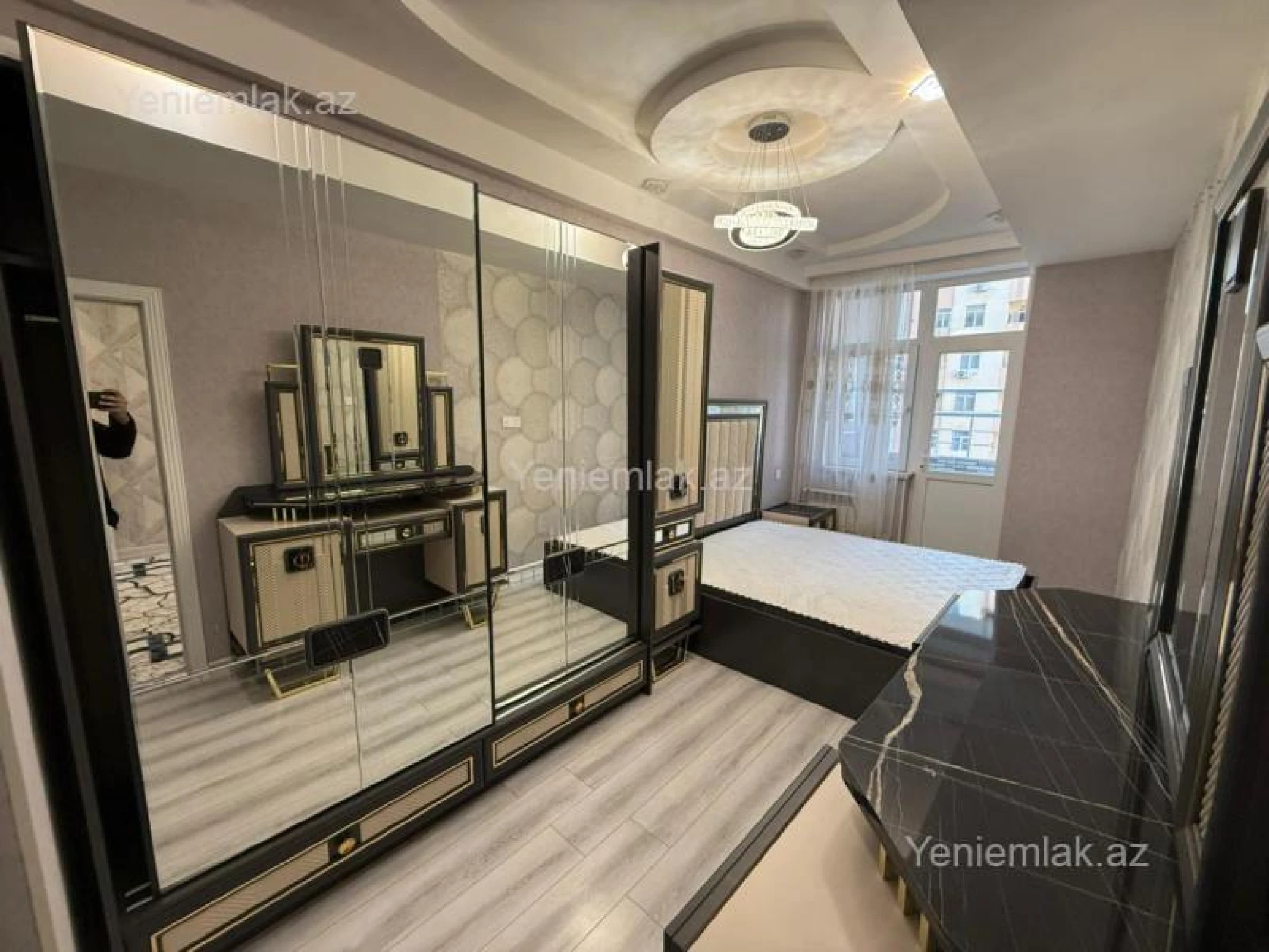 Satılır 2 otaqlı yeni tikili 65 m²