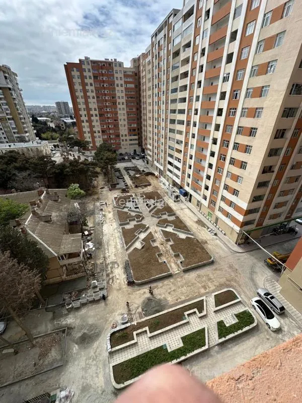 Satılır 2 otaqlı yeni tikili 65 m²