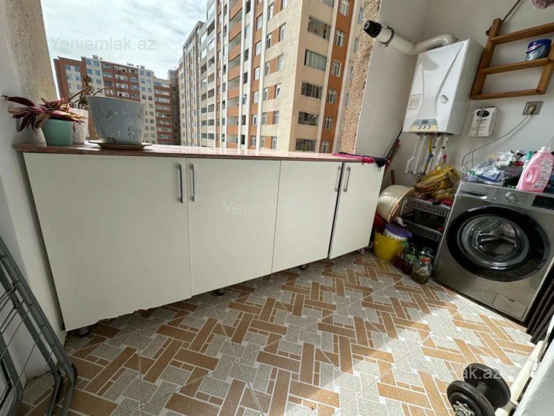 Satılır 2 otaqlı yeni tikili 65 m²