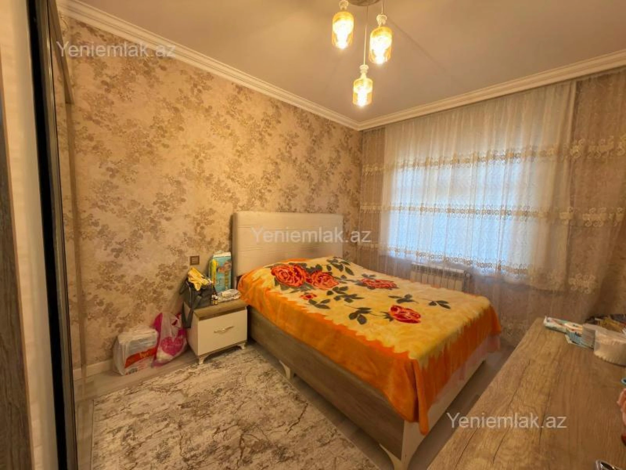 Satılır 3 otaqlı köhnə tikili 70 m²