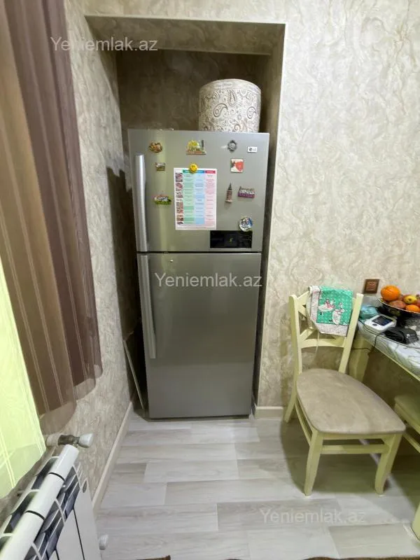 Satılır 3 otaqlı köhnə tikili 70 m²