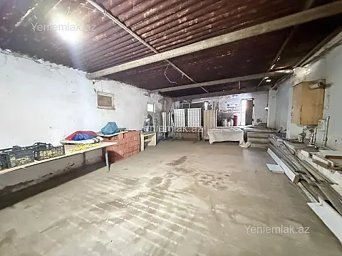 Satılır 6 otaqlı həyət evi 250 m²