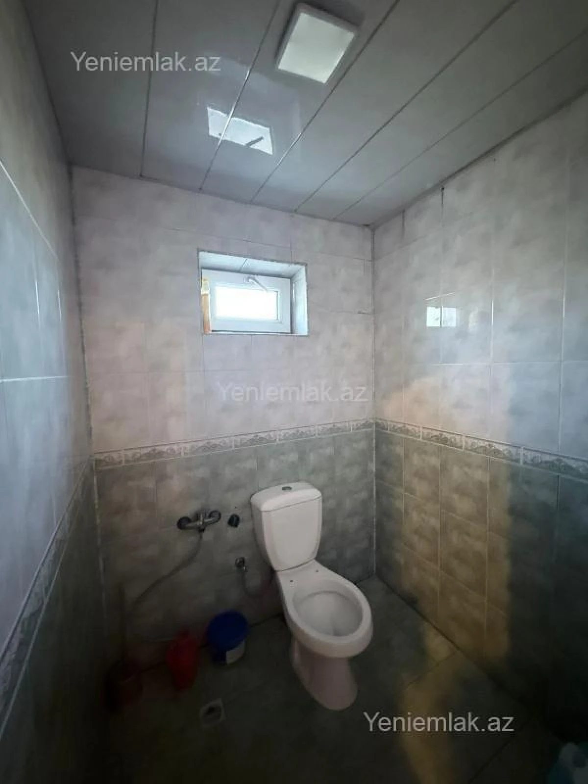 Satılır 6 otaqlı həyət evi 250 m²