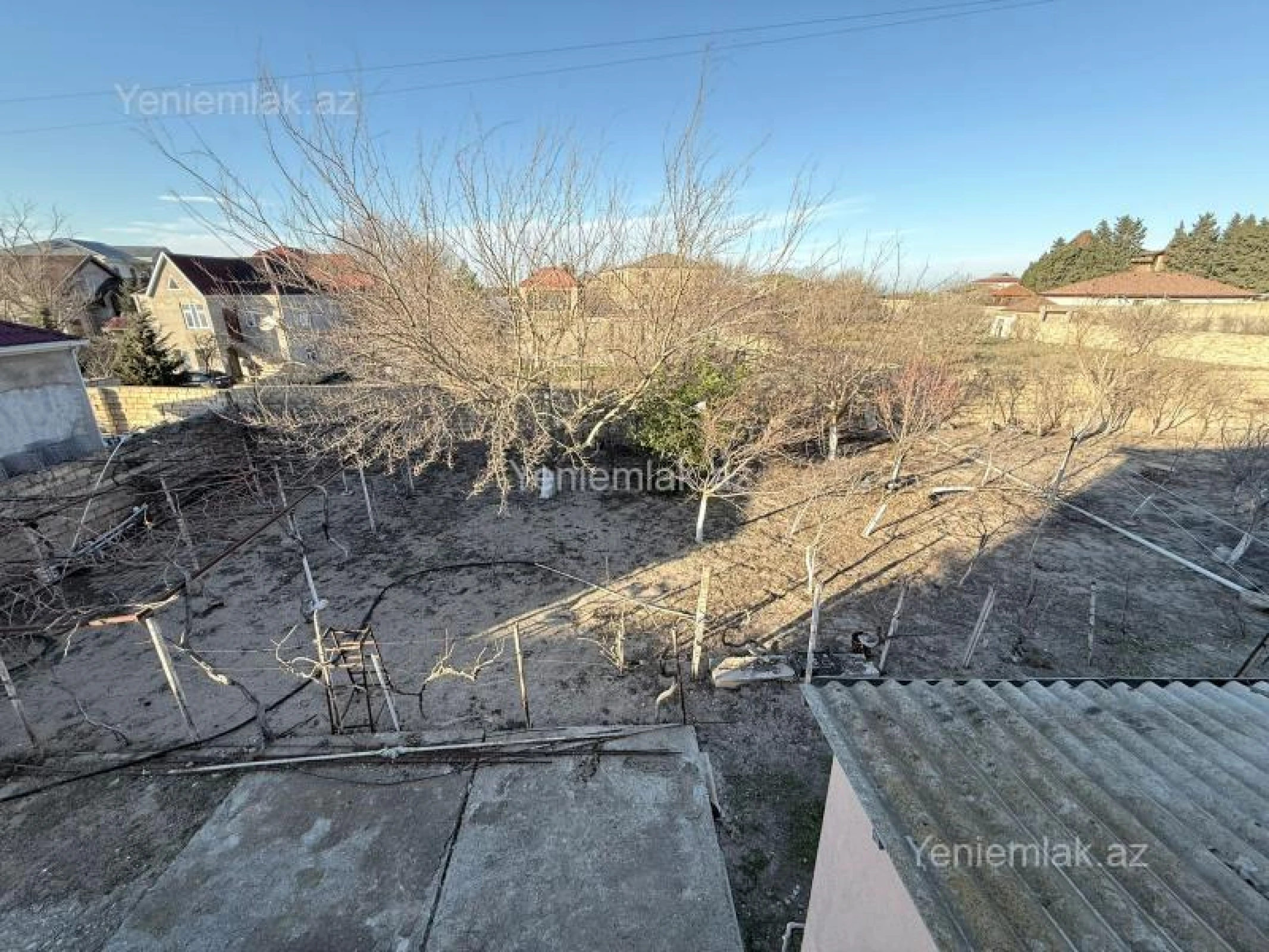 Satılır 6 otaqlı həyət evi 250 m²