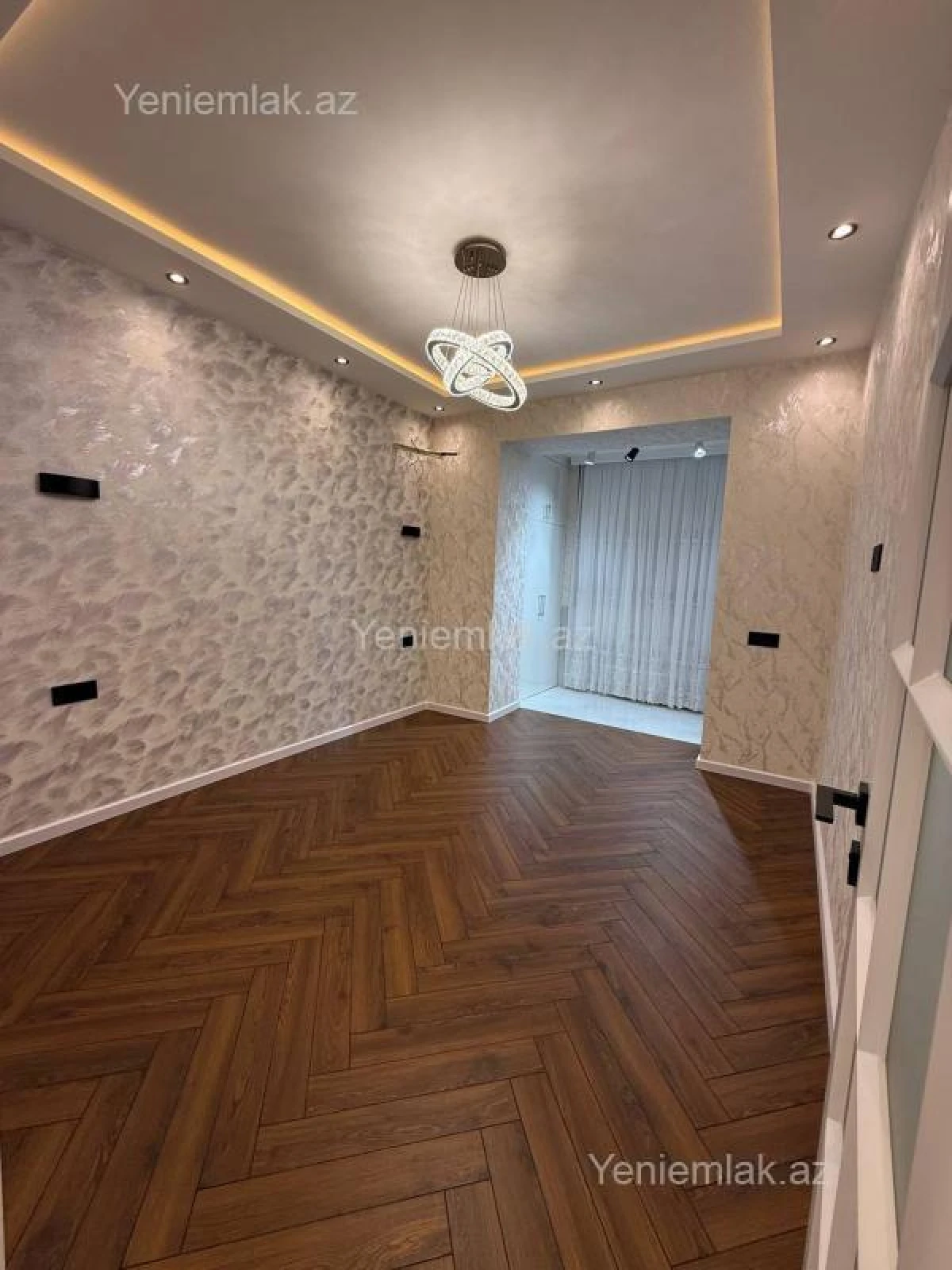 Satılır 3 otaqlı köhnə tikili 70 m²