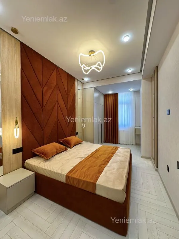 Satılır 2 otaqlı yeni tikili 78 m²