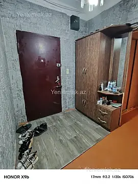 Satılır 4 otaqlı köhnə tikili 90 m²