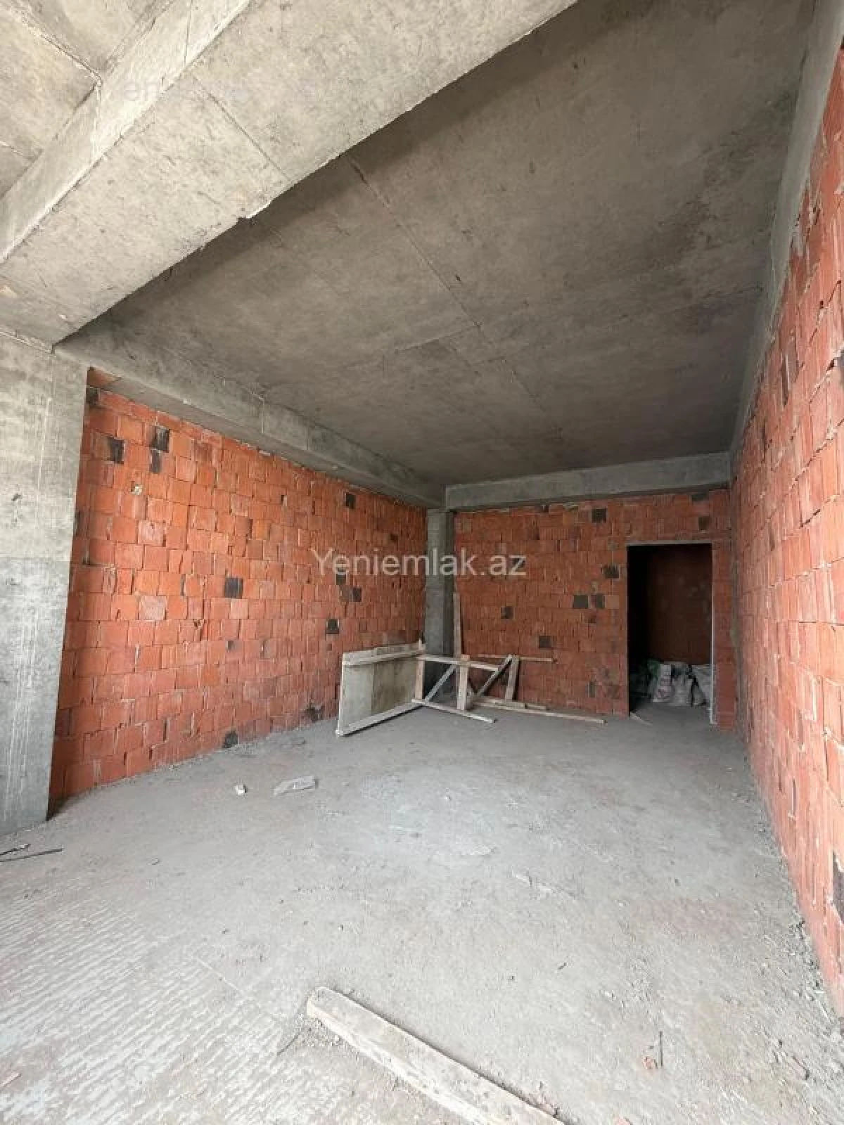 Satılır 2 otaqlı yeni tikili 99 m²