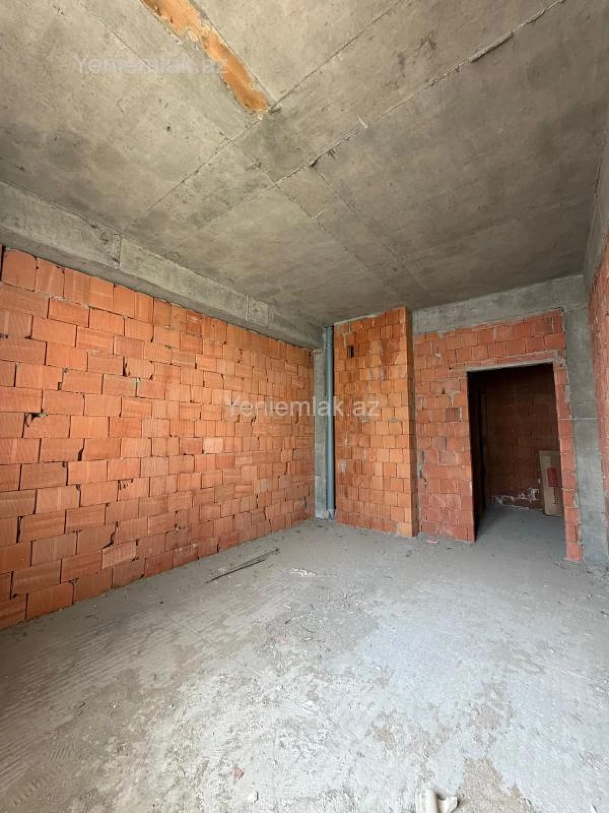 Satılır 2 otaqlı yeni tikili 99 m²