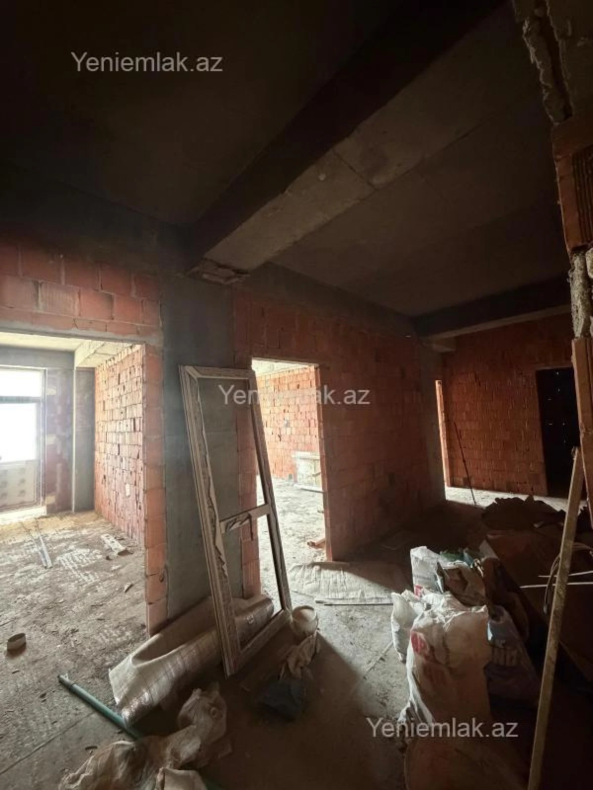 Satılır 2 otaqlı yeni tikili 99 m²