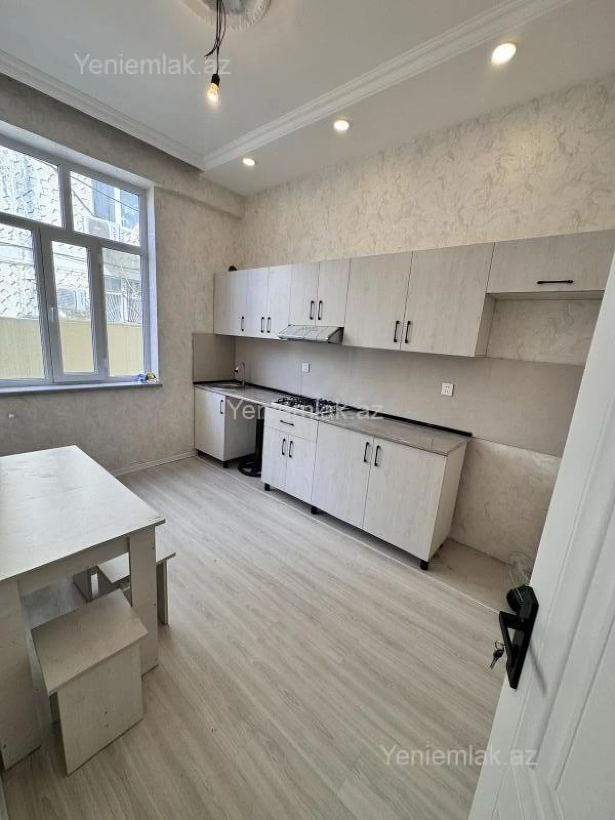 Satılır 1 otaqlı yeni tikili 34 m²