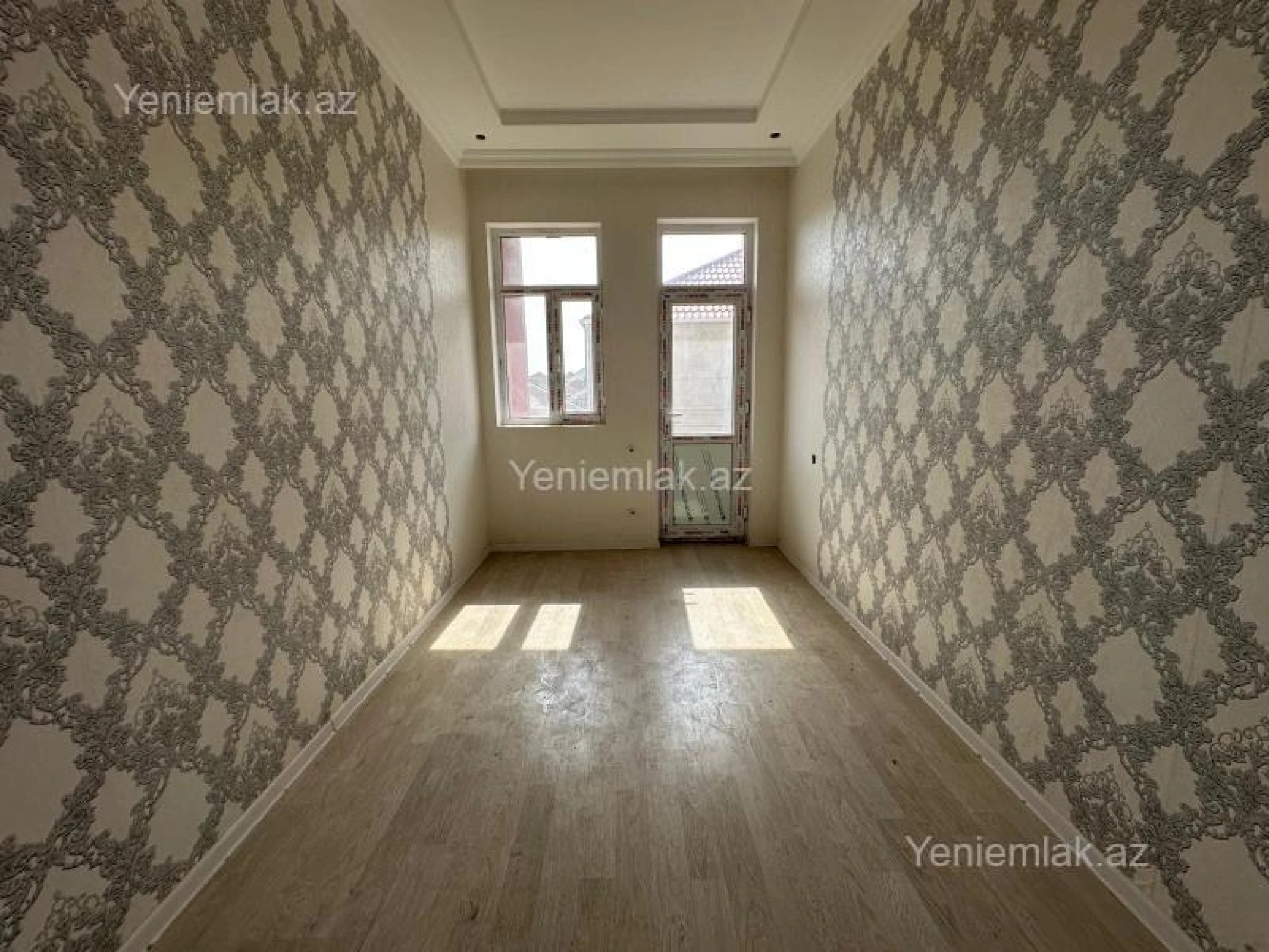 Satılır 4 otaqlı həyət evi 140 m²