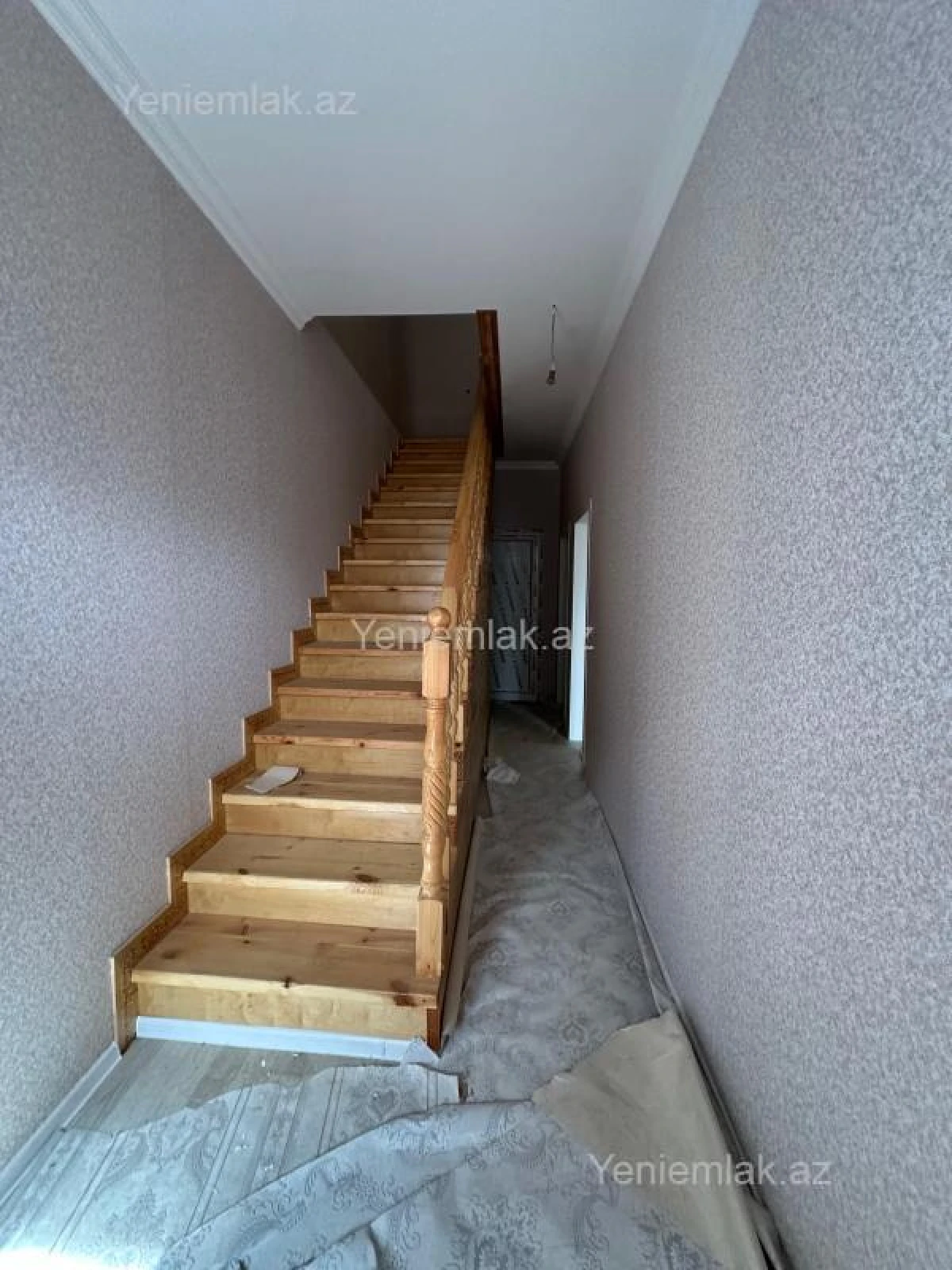 Satılır 4 otaqlı həyət evi 140 m²