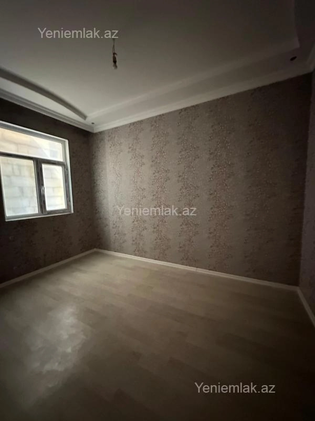 Satılır 4 otaqlı həyət evi 140 m²