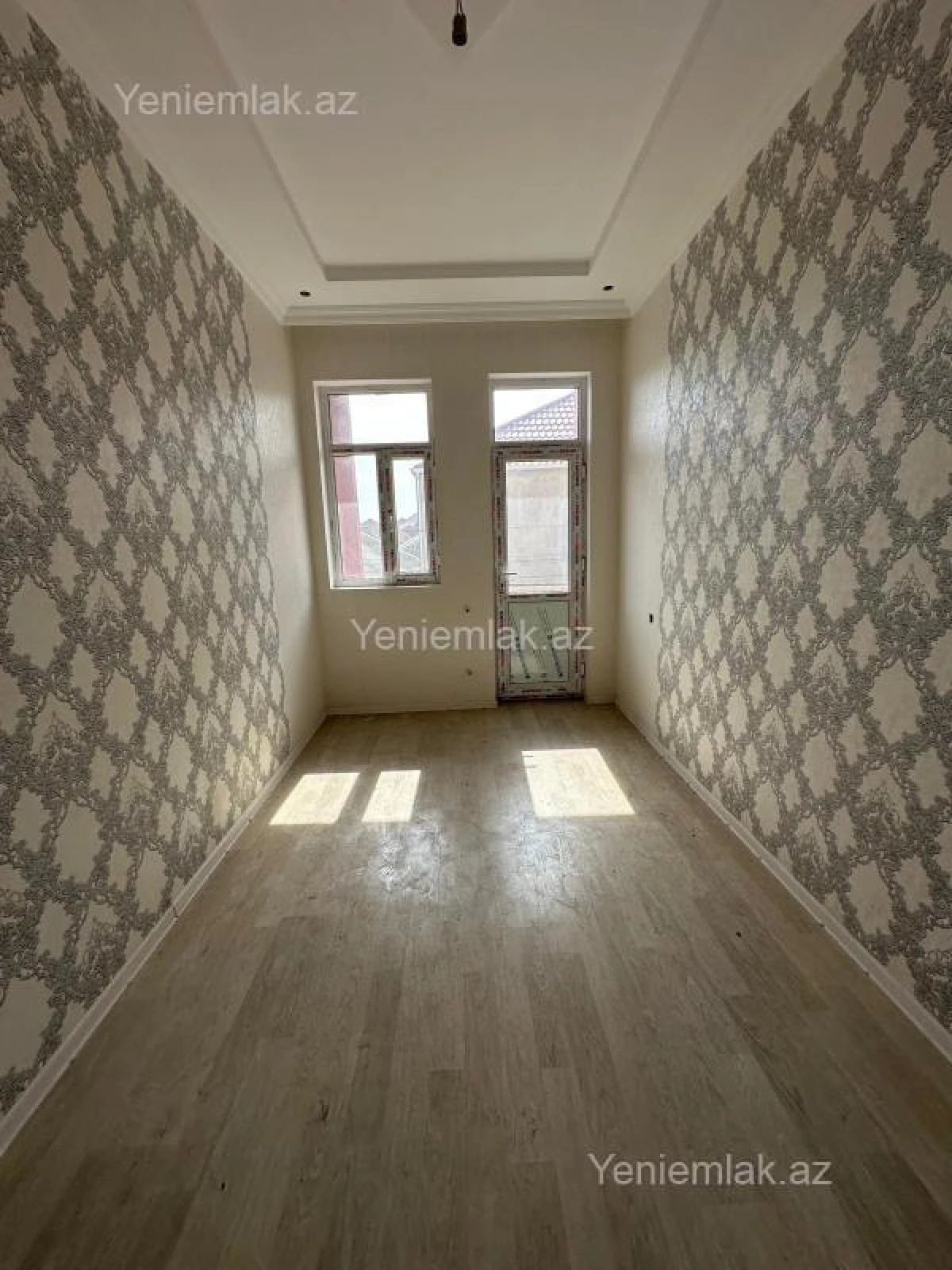 Satılır 4 otaqlı həyət evi 140 m²