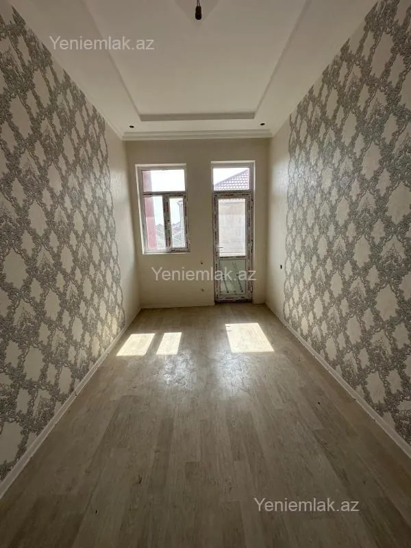 Satılır 4 otaqlı həyət evi 140 m²